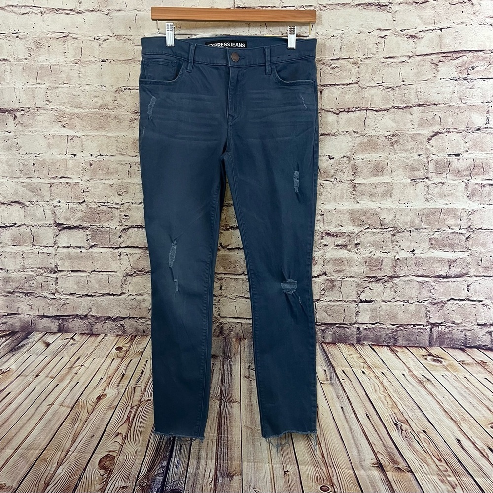 -Express Blue Mid Rise Distressed Raw Hem Ankle Jegging